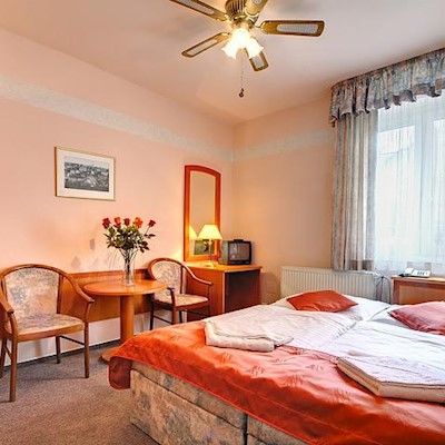 Hotell White Lion